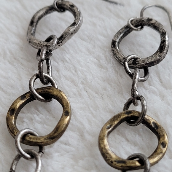 Tri-Color 3-Ring 2.5" Dangle Earrings | silvertone, goldtone & coppertone EUC - Picture 8 of 10